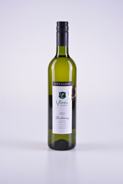 Chardonnay, zemské, polosuché, 2015 – Vinea
